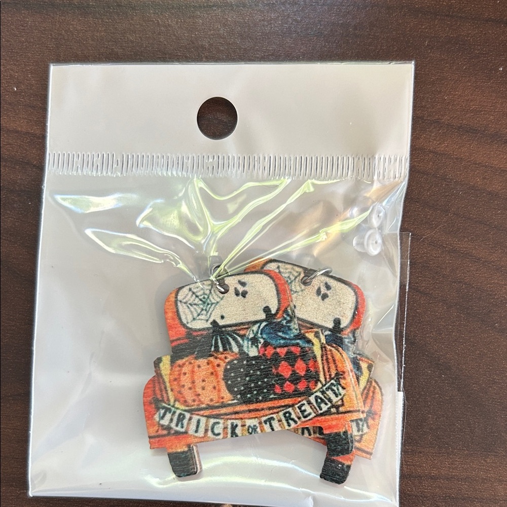 Wooden Halloween Earrings (Choose 1) - Picture 7 of 9